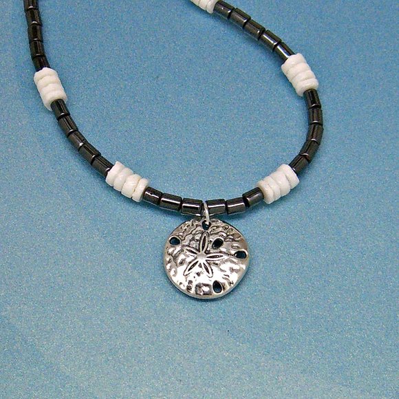 Sand Dollar Necklace Black Glass White Puka Shells 18" 7088-13 - Picture 5 of 7